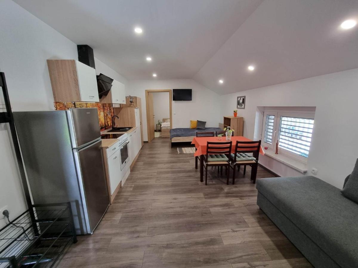 Apartmaji Ribic Ljubno Bagian luar foto